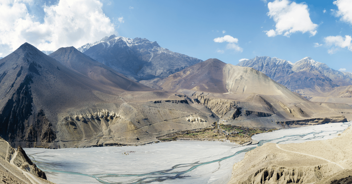 Upper Mustang Trek 17 Days