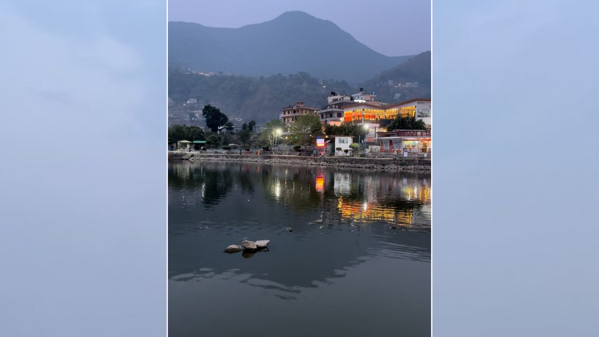 Kathmandu: Walking guide to Taudaha Lake