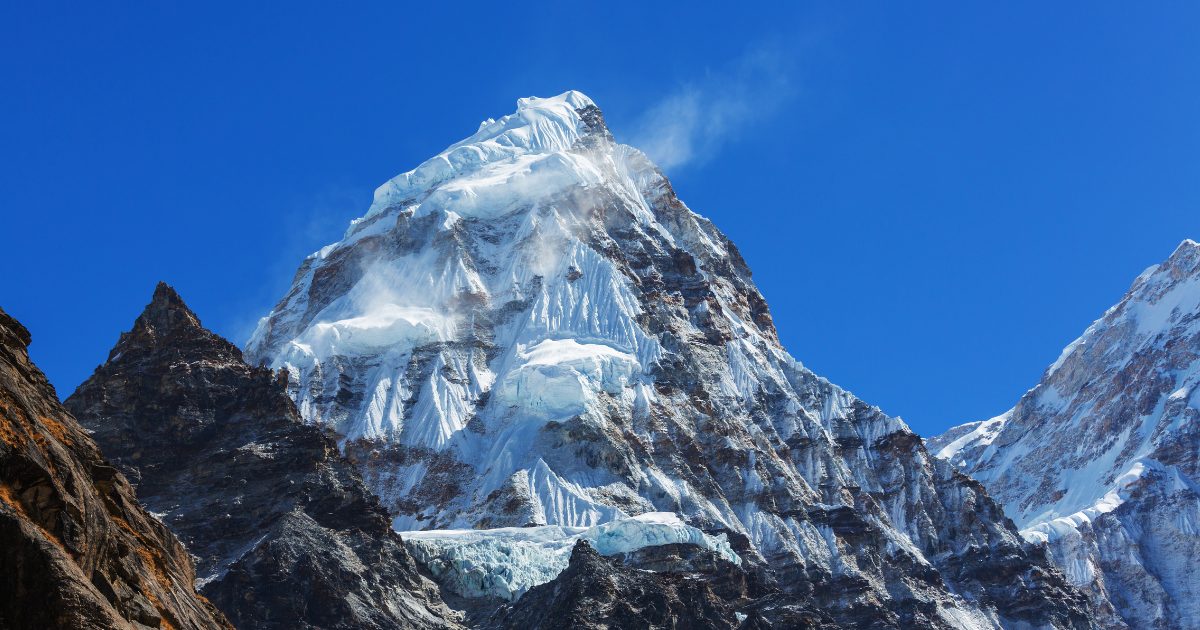 Kanchenjunga Base Camp Trek – 22 Days